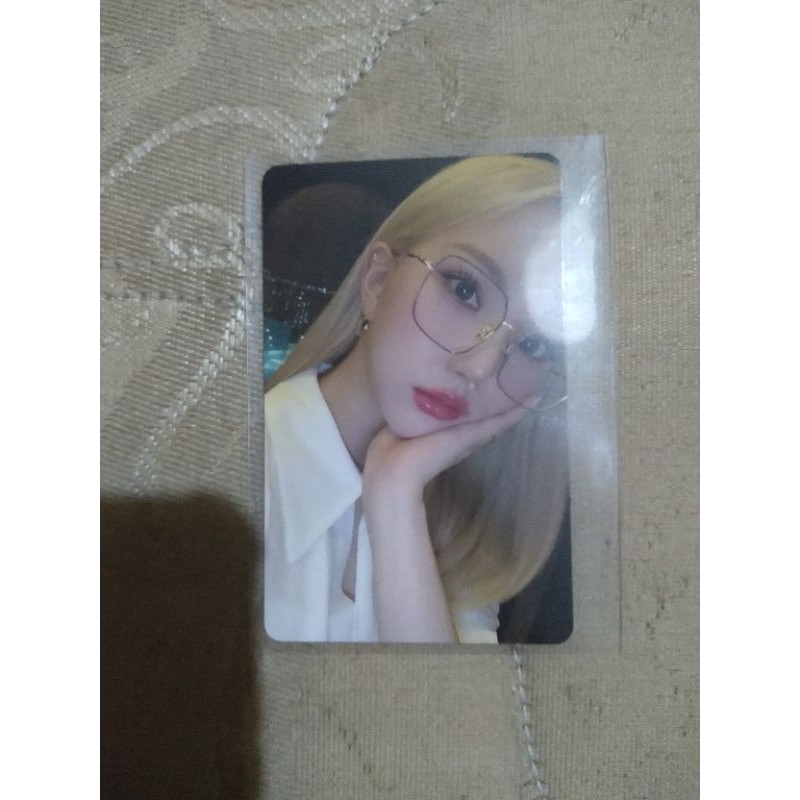[OFFICIAL] EUNHA WALPURGIS NIGHT PHOTOCARD
