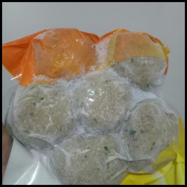 

Vegan Baso Tenis Besar