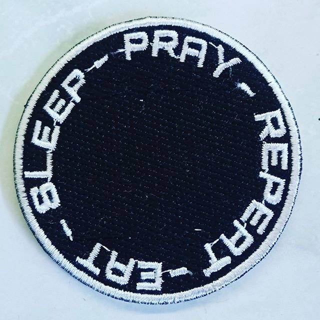 Emblem patch bordir eae sleep pray