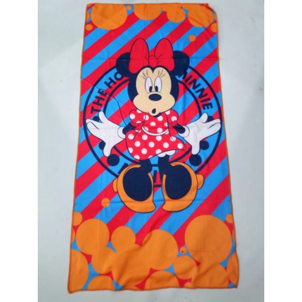 Handuk karakter ukuran dewasa