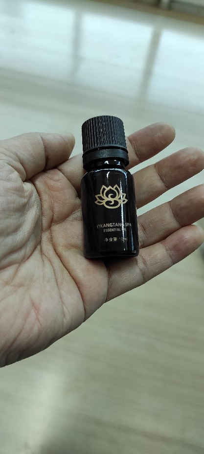 Pengharum Ruangan Diffuser Air Humidifier Purifier Aroma Terapi 10ml