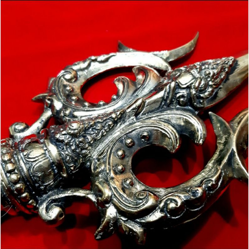 Barang Antik Kuningan