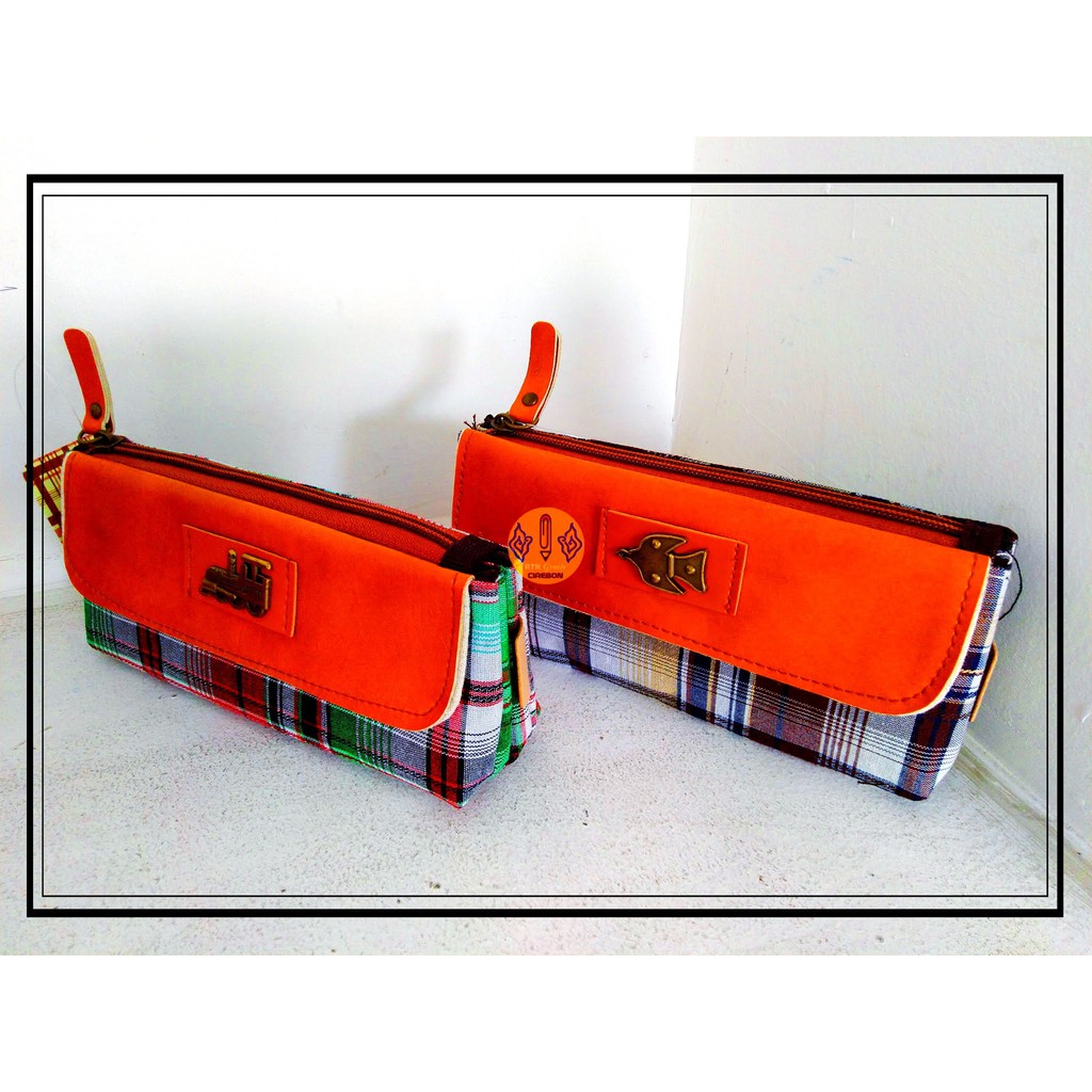 

Tempat Pensil Slet Kain Im145 D-1862 Pencil Case Leather