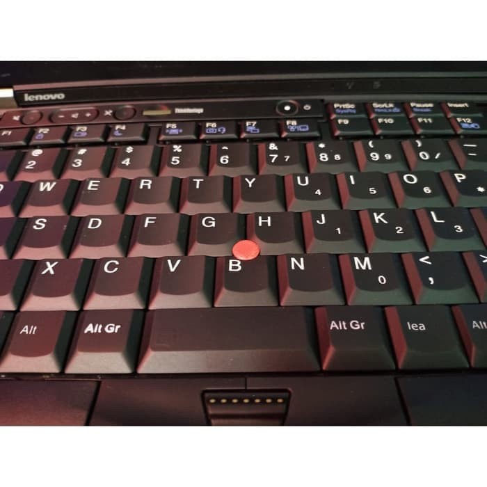 Lenovo thinkpad x220.. core i7 gen 2. cam/4gb/320gb/12" Mulusss