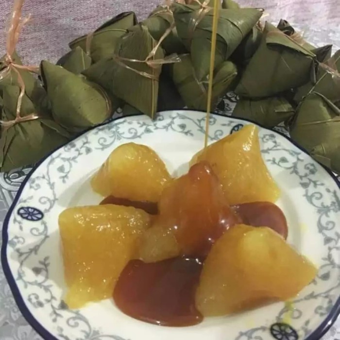 

KETAN-BERAS- KI CANG/KICANG/KWE CANG/KUE CANG/BACANG MEDAN FREE GULA MERAH/AREN -BERAS-KETAN.