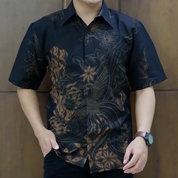 batik LASEM kemeja batik pria HITAM lengan pendek terbaru ORIGINAL BY NGUDI RAHAYU