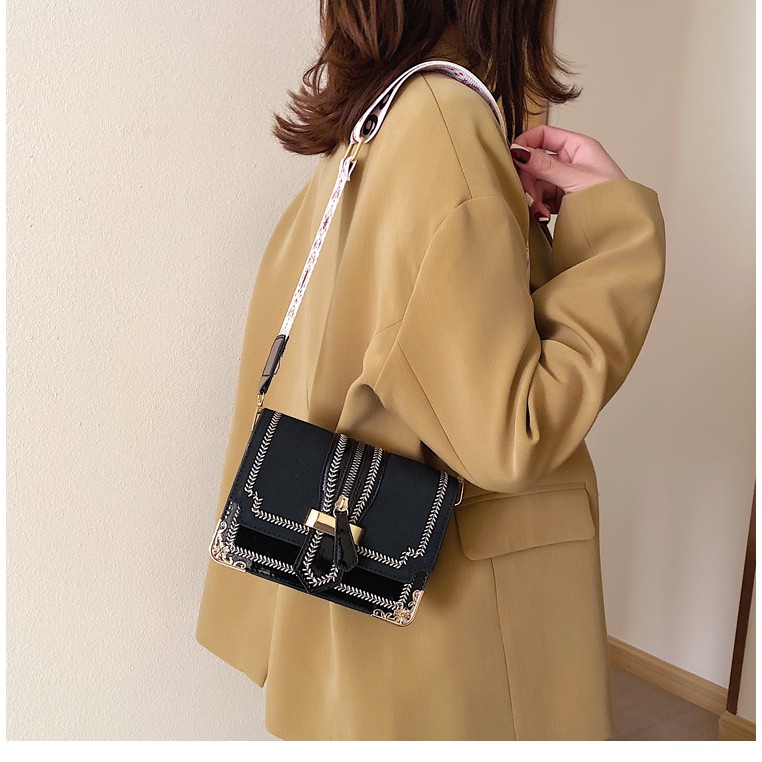 TAS SELEMPANG PESTA WANITA LAVERN TA260B5 HITAM KULIT MURAH IMPORT KOREA PREMIUM KEKINIAN FASHION