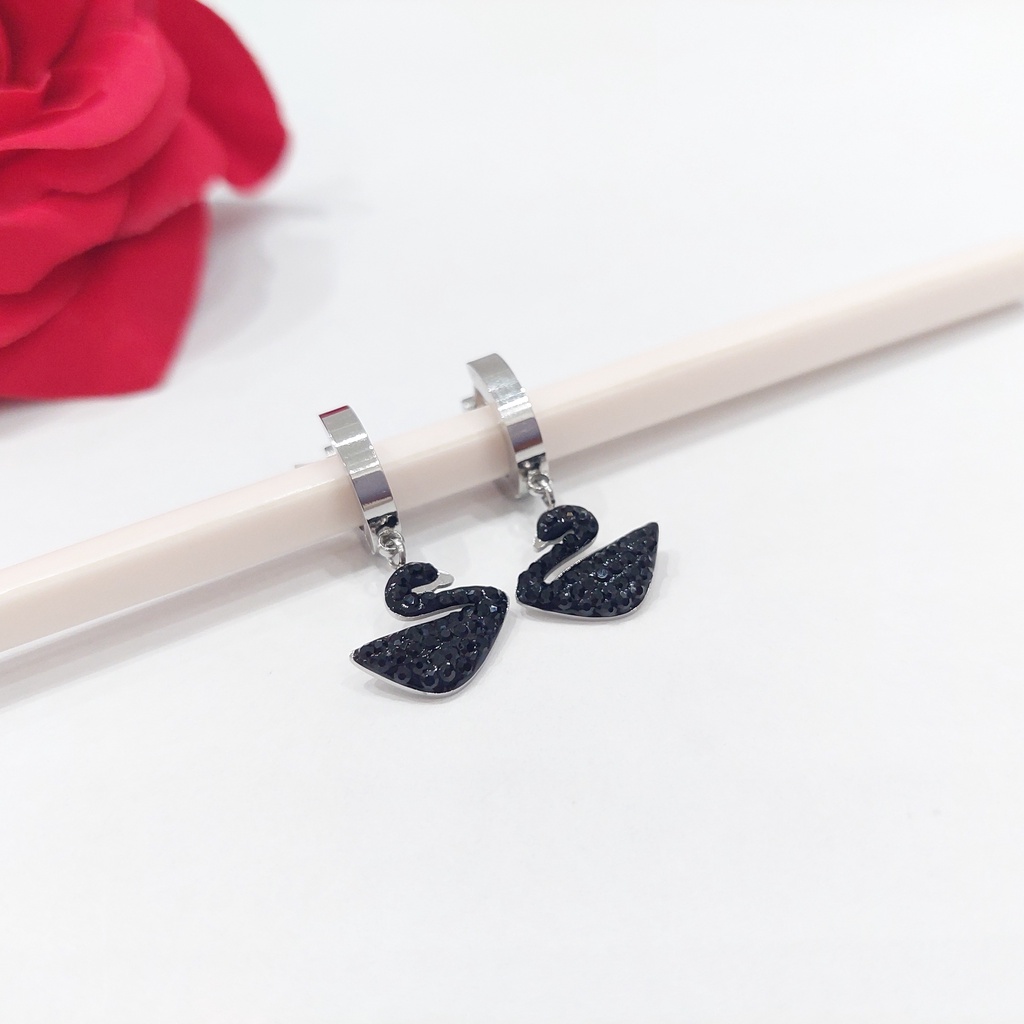 Anting titanium angsa hitam silver - ATT02 Anting titanium anti karat fashion korea