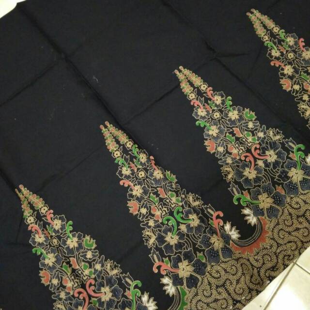 Kain batik tulis solo