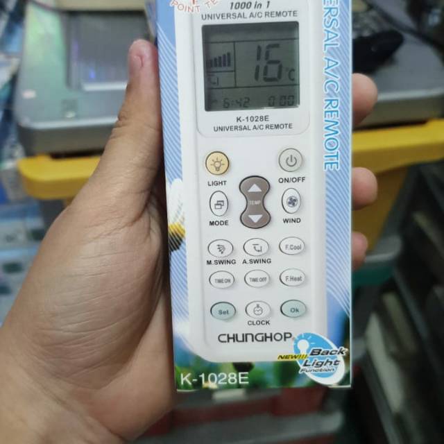 REMOTE REMOT AC MULTI/UNIVERSAL CUNGHOP K-1028E