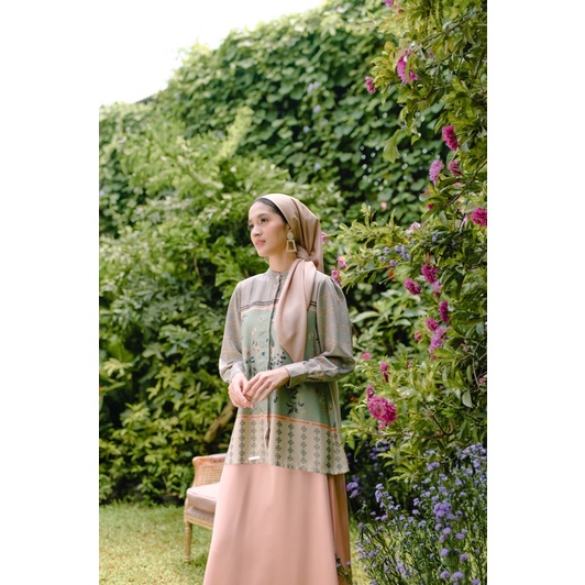 Aruna blouse Dunya S Jelma series Kamila wardrobe (jastip)