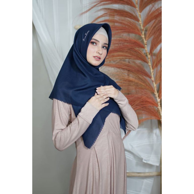 linalivia hijab segi empat viola glitter