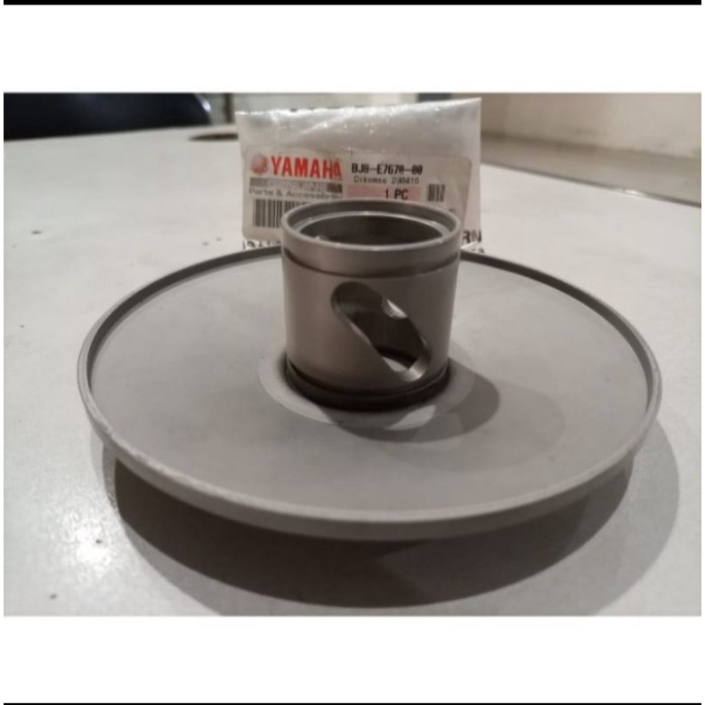 PULLY SECONDARY SLIDING SHEAVE PULLY CEWEK FINO 125 FI FREEGO ORIGINAL YAMAHA