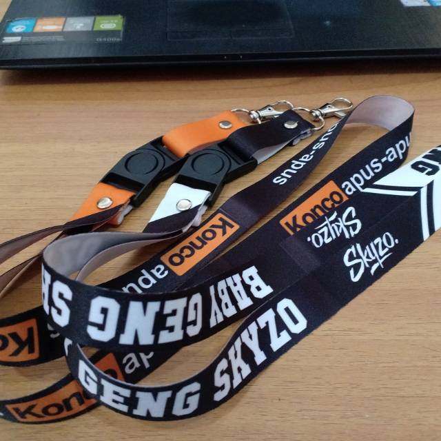 

Lanyard Custom