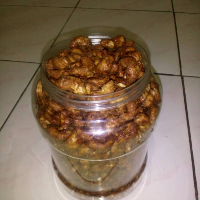 

Kacang mete gulmer (Gula Merah/aren)