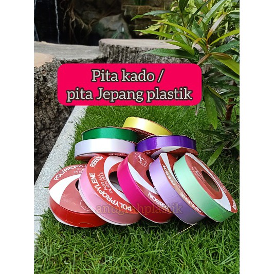 

Pita Jepang / pita kado 2 cm ( per roll) lebar 2 cm atau 1,8 mm