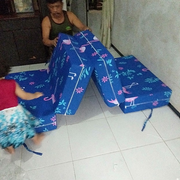 Bantal Dan Guling Memory Foam Bermotif Dotty Kenyal Dan Awet