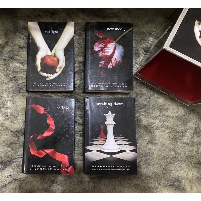 (Hardcover+Original) twilight saga new moon eclipse breaking dawn by Stephenie Meyer