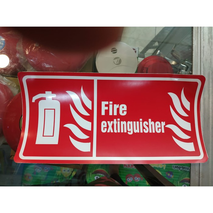 

SIGN LABEL STICKER FIRE EXTINGUISHER APAR 30X15CM STIKER K3 RAMBU