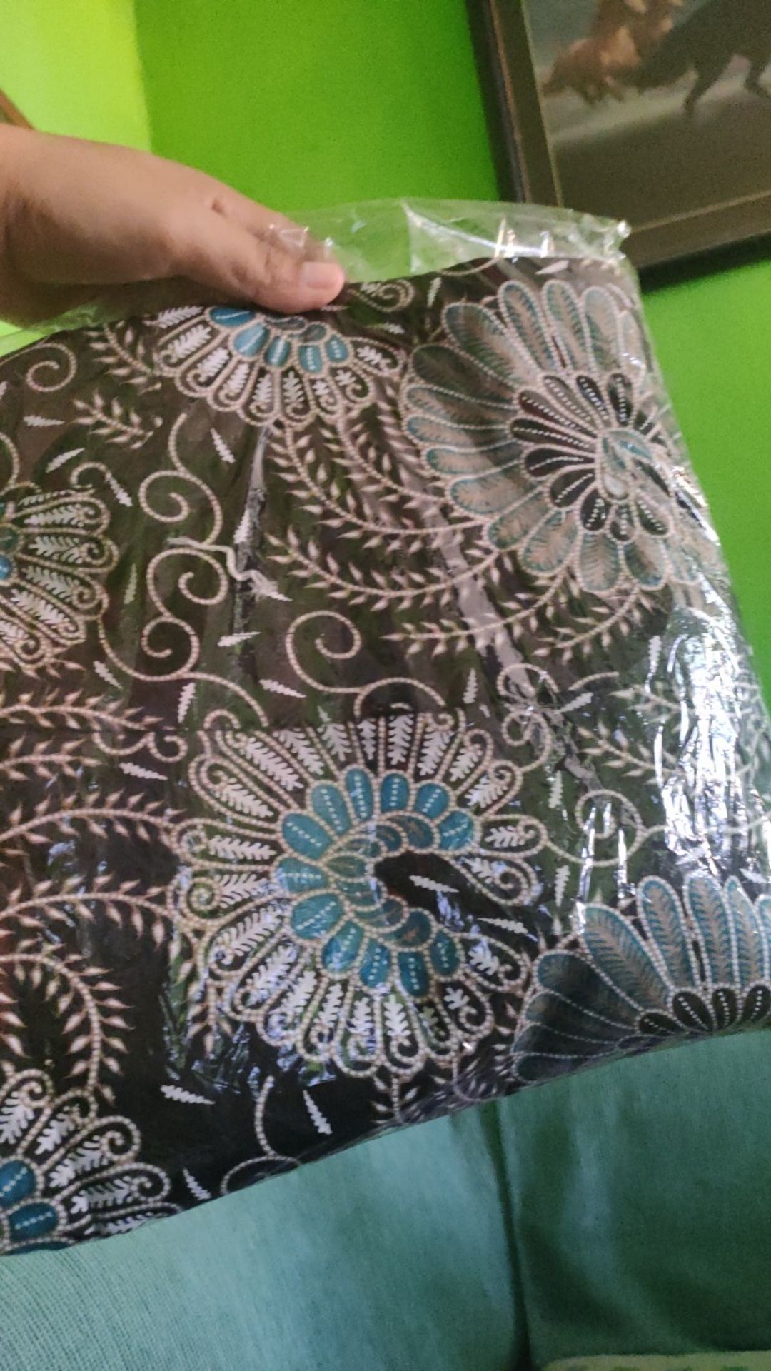 Batik Couple | Batik Couple Modern | Couple Hem Blus Batik_kebaya.pekalongan