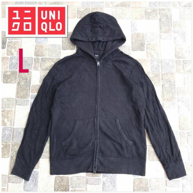 uniqlo zip up hoodie