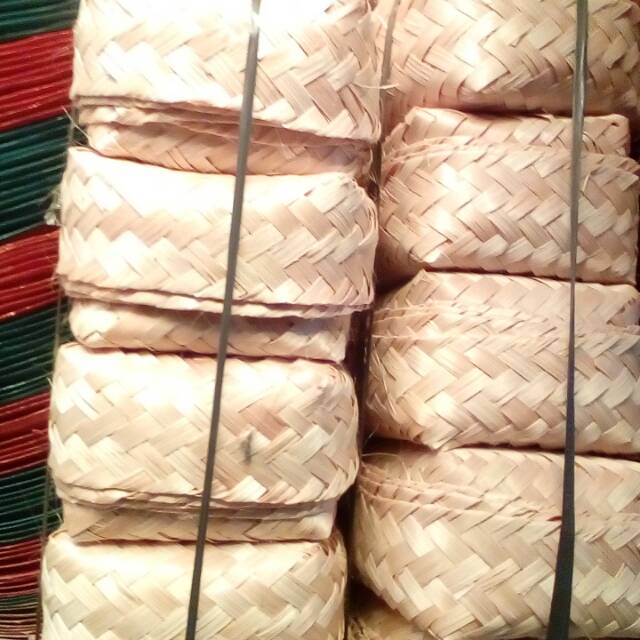 

Besek pithi 15cm 4tangkep