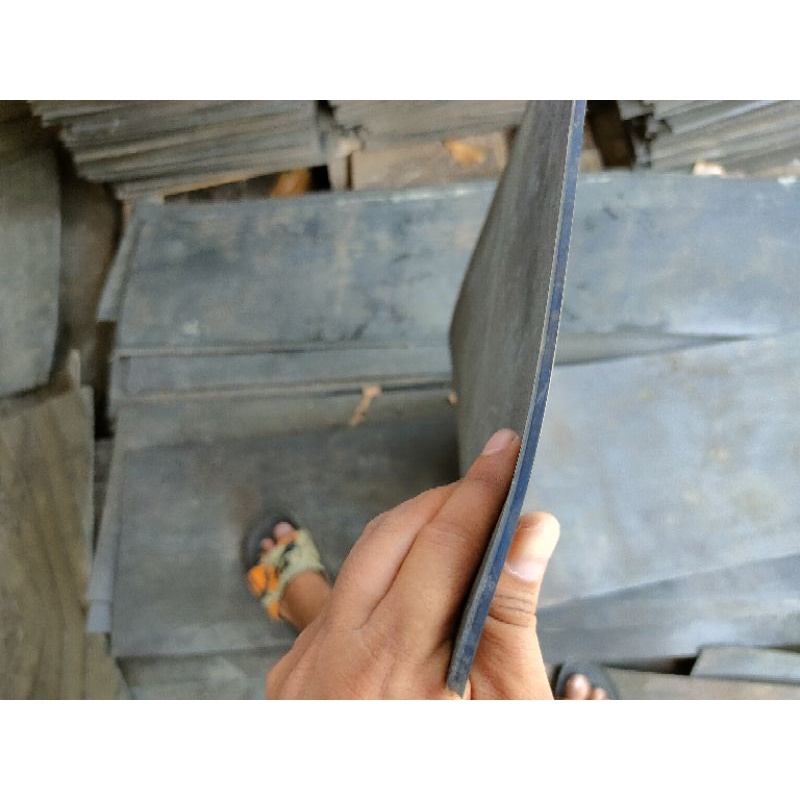 KEPET KARET 50CM X 200CM X 5MM CONVEYOR BELAKANG TRUK FUSO TRAILER