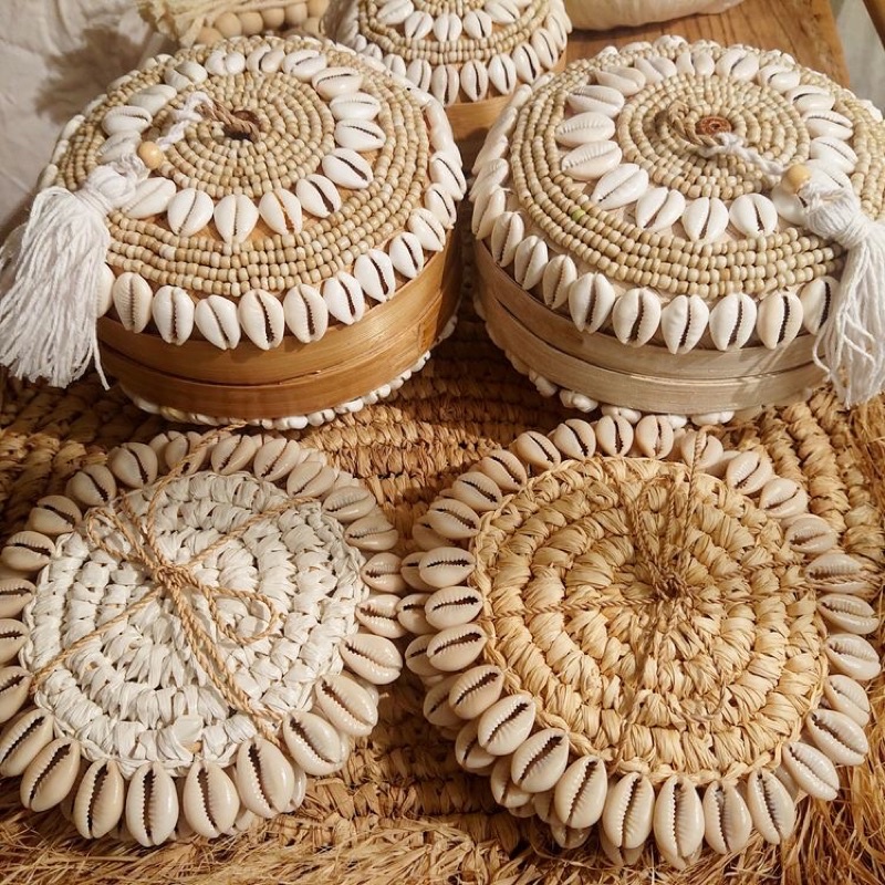 Basket bambu// hiasan meja //dekorasi rumah bali //hiasan dinding tempat penyimpanan