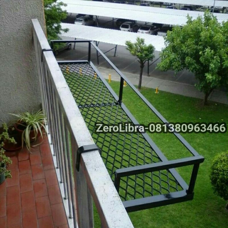 Gantungan pot panjang besi - Rak pot bunga gantung pagar rumah