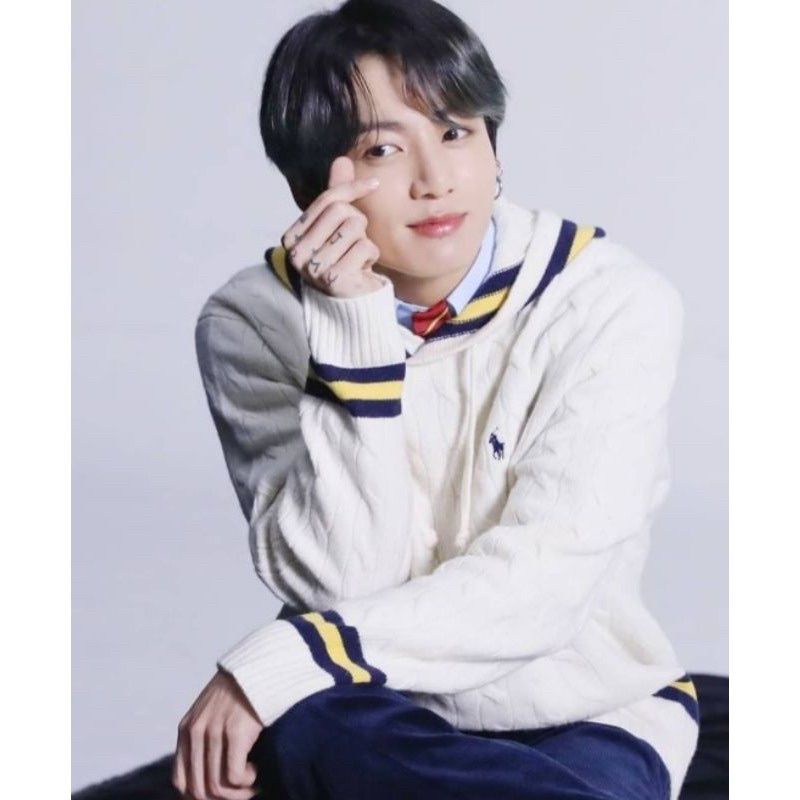 HOODIE KNIT JUNGKOOK & DOYOUNG