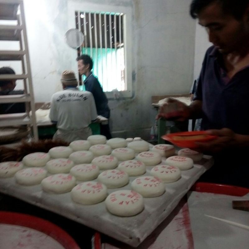 kue roda / kue bulan / moon cake ciap hin