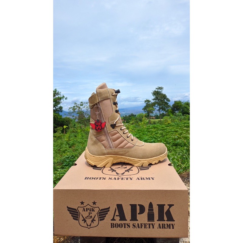 sepatu pdl tni ultramen krem merek apik