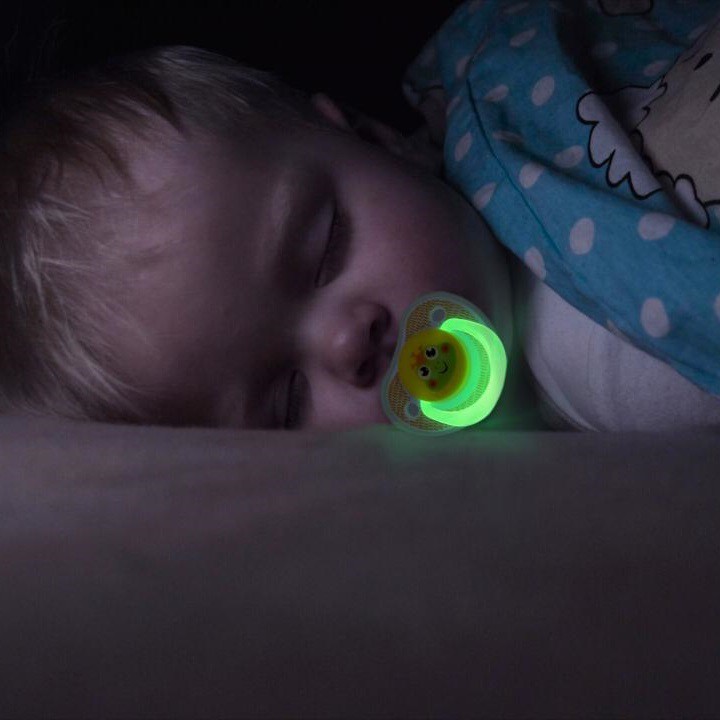 Little Baby Empeng Bayi Glow in The Dark 0m+ (Orthodontic Pacifier)