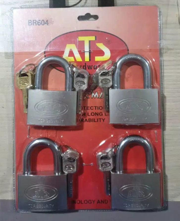 Gembok Putih Master Key Ats Uk 60mm Isi 4pcs / Iron Padlock 60 Mm Set 4 Pc Br604 Pagar Rumah Toko