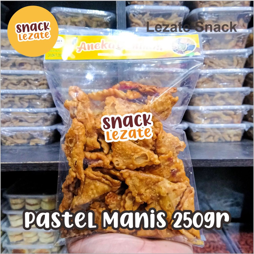 

Pastel Kering Manis 250gr Enak / Pastel Lipat Segitiga Manis Murah Pastel Kiloan / Snack Pastel Lezate Snack