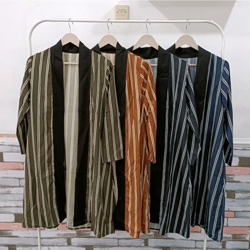 Long Outer Vest / Outer Simple Motif Garis