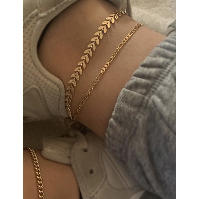 LRC Gelang Fashion Golden Leaf Chain Anklet Set D68257