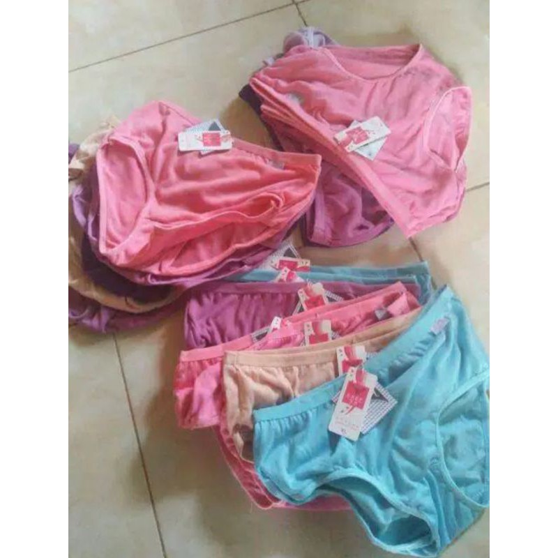 6 PCS CELANA DALAM WANITA POLOS