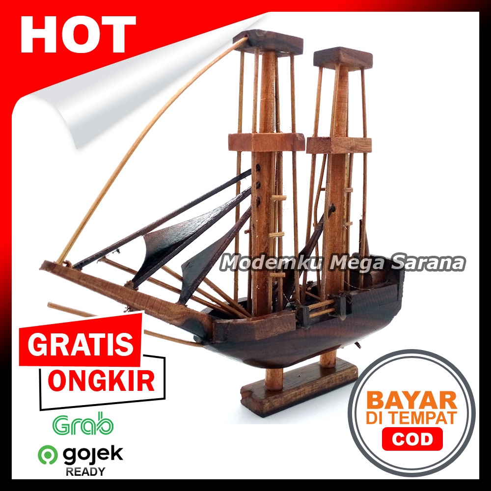 Miniatur Kapal Prau Pinisi Dewaruci Kayu 23x21x4 cm