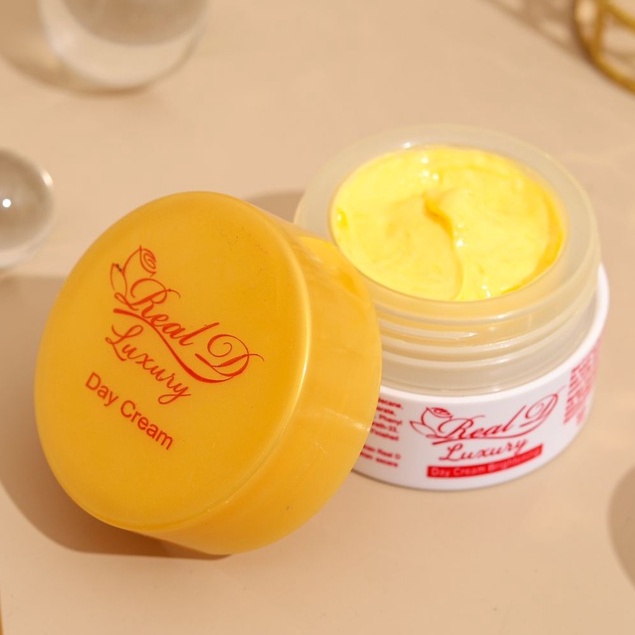 Day Cream Real D Luxury / Krim Siang Real D BPOM