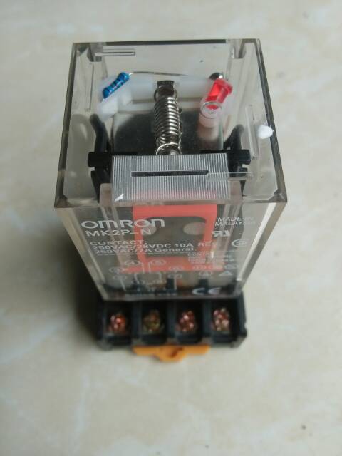 Relay type MK2P 220V/24V/12V + Socket 8 kaki