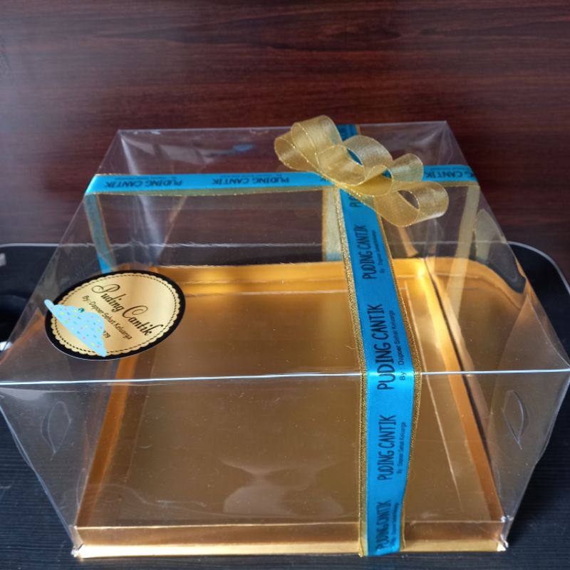 

Premium Gold Box Hias 25 cm dan 30 cm