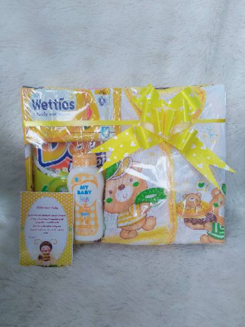 hampers baby parsel bayi paket piyama sabun paket hadiah bayi-1
