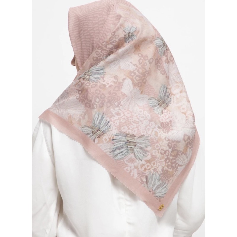 buttonscarves les amities reborn peach