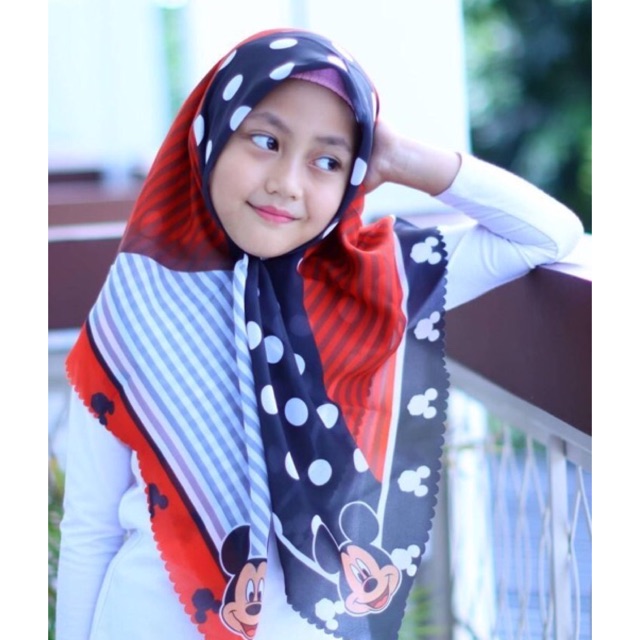 VOAL PRINTING MOTIF MICKEYMOUSE MERAH / HIJAB ANAK KARAKTER MICKEY / JILBAB ANAK LUCU