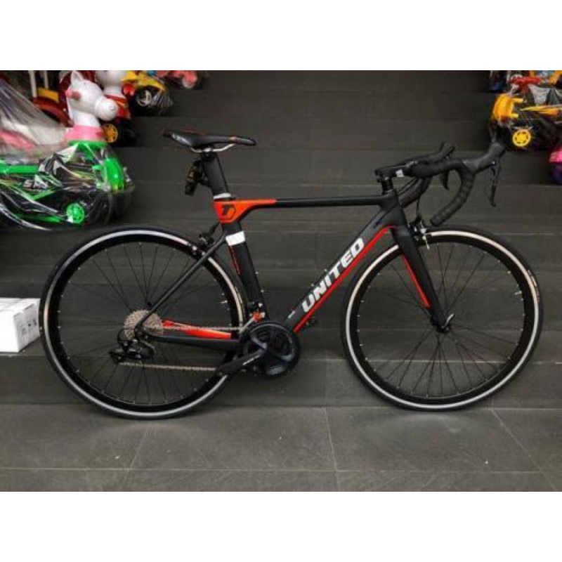 Roadbike United stygma full shimano 105 NEW
