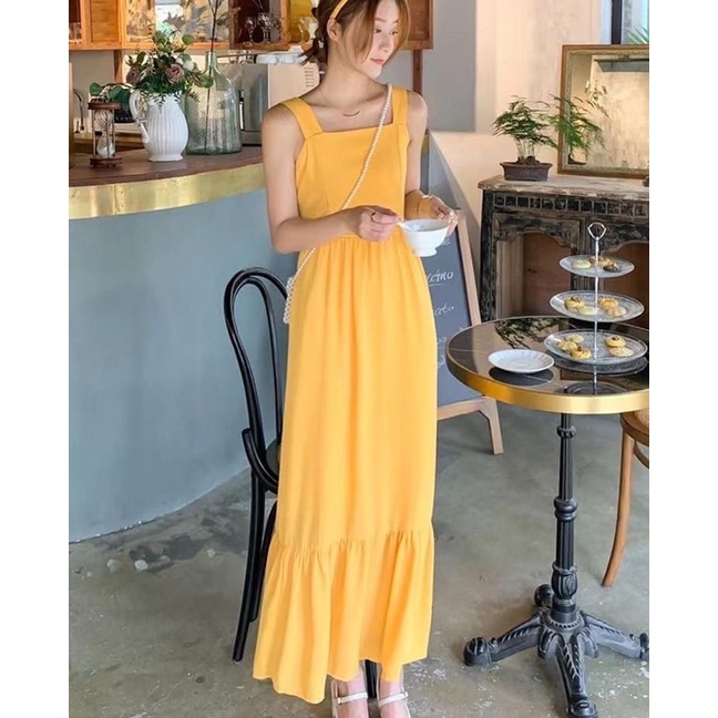 dress kuning maxi dengan model semi backless dan detail tali besar ikat punggung CODE  TG950