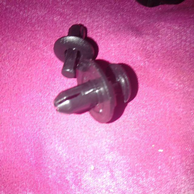 Baut Kancing Klip Rivet Plastik Kecil 6 Mm Bodi Motor