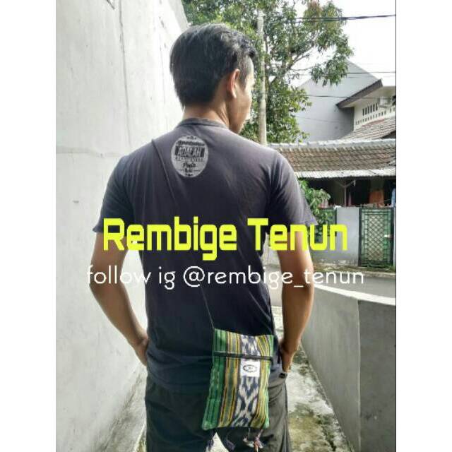 Tas/Tas slempang mini/Tas tenun/Tas etnik/Tas unik/Tas Lombok/Tas pria/sling bag