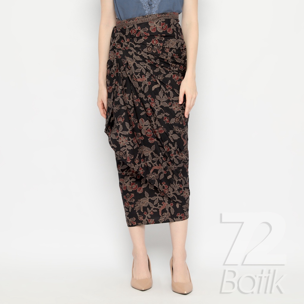 ROK BATIK SPAN Skirt Lilit Kebaya Instan Modern Wanita Motif Kembang Warna Hitam 721040 CAP 72 - Rok Batik Lilit Bawahan Skirt Kamen Kebaya Songket Batik Panjang Plisket Span Instan Jadi Bali Lembaran Premium Modern Untuk Wanita Kondangan